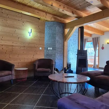 Chalet Familial - Vue Sur Les Alpes - *